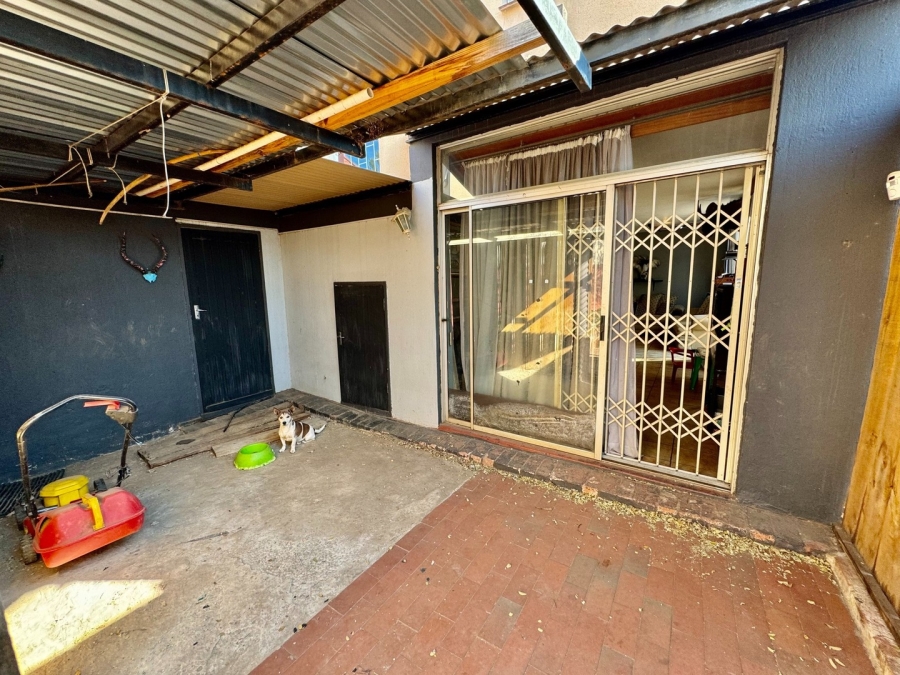 3 Bedroom Property for Sale in Potchefstroom North West